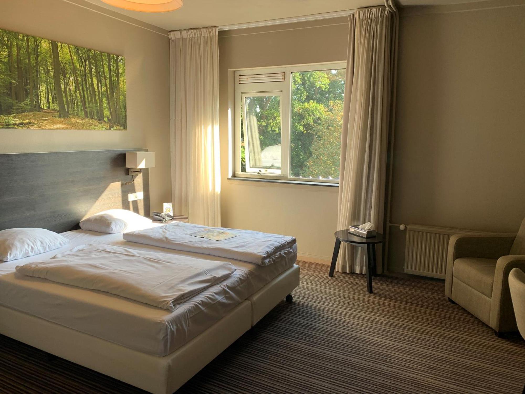 Fletcher Hotel-Restaurant Het Witte Huis Soest Eksteriør billede