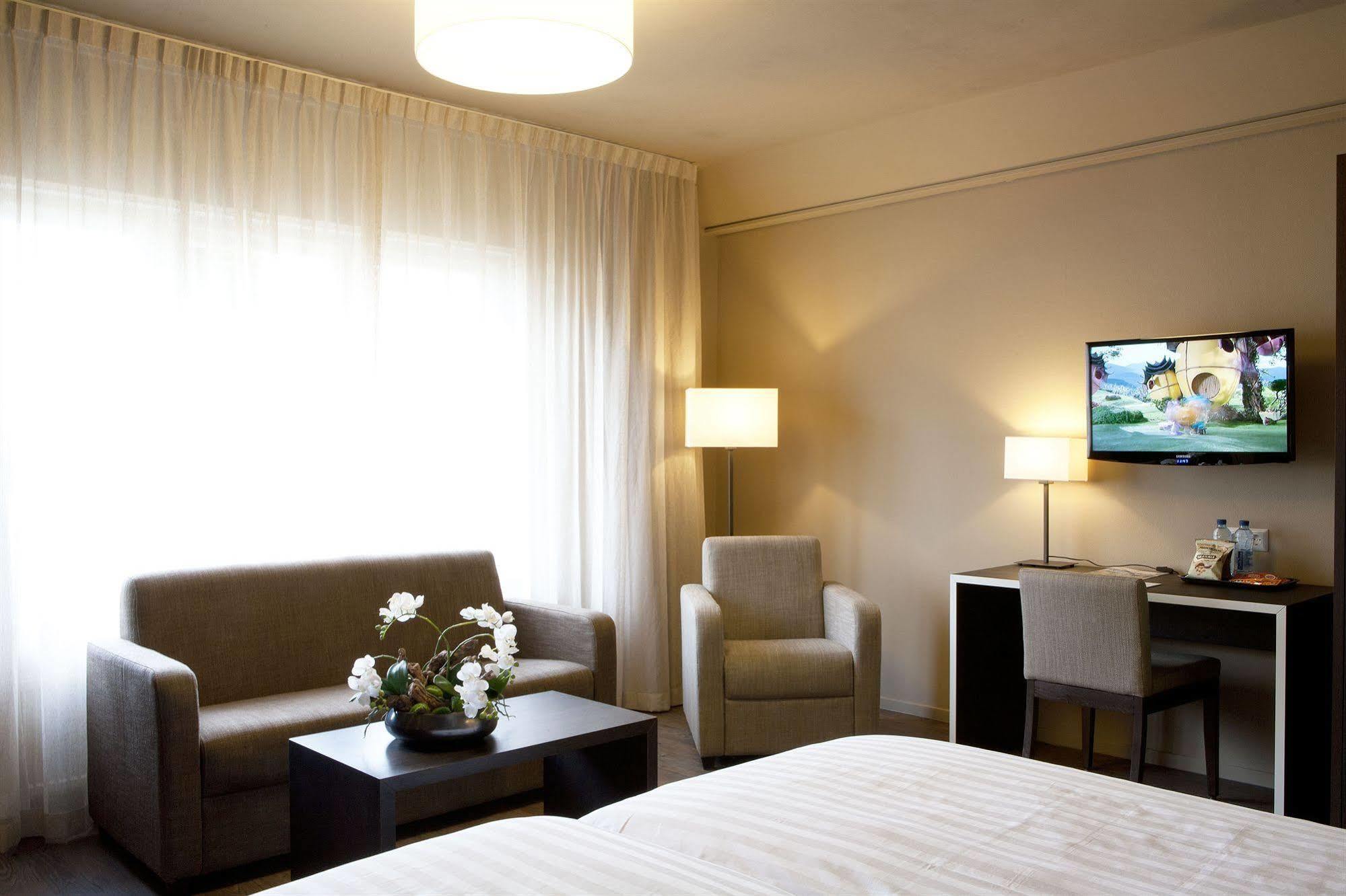 Fletcher Hotel-Restaurant Het Witte Huis Soest Eksteriør billede